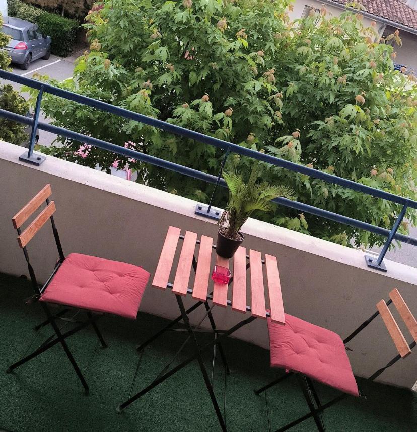 Sublime Appartement Avec Balneo Toulouse Luaran gambar